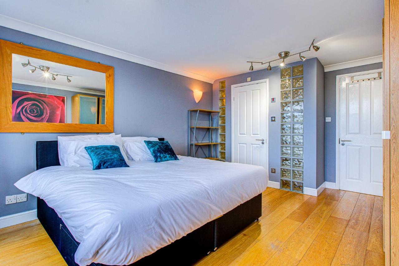 Statera Apartments - Thames View Лондон Экстерьер фото