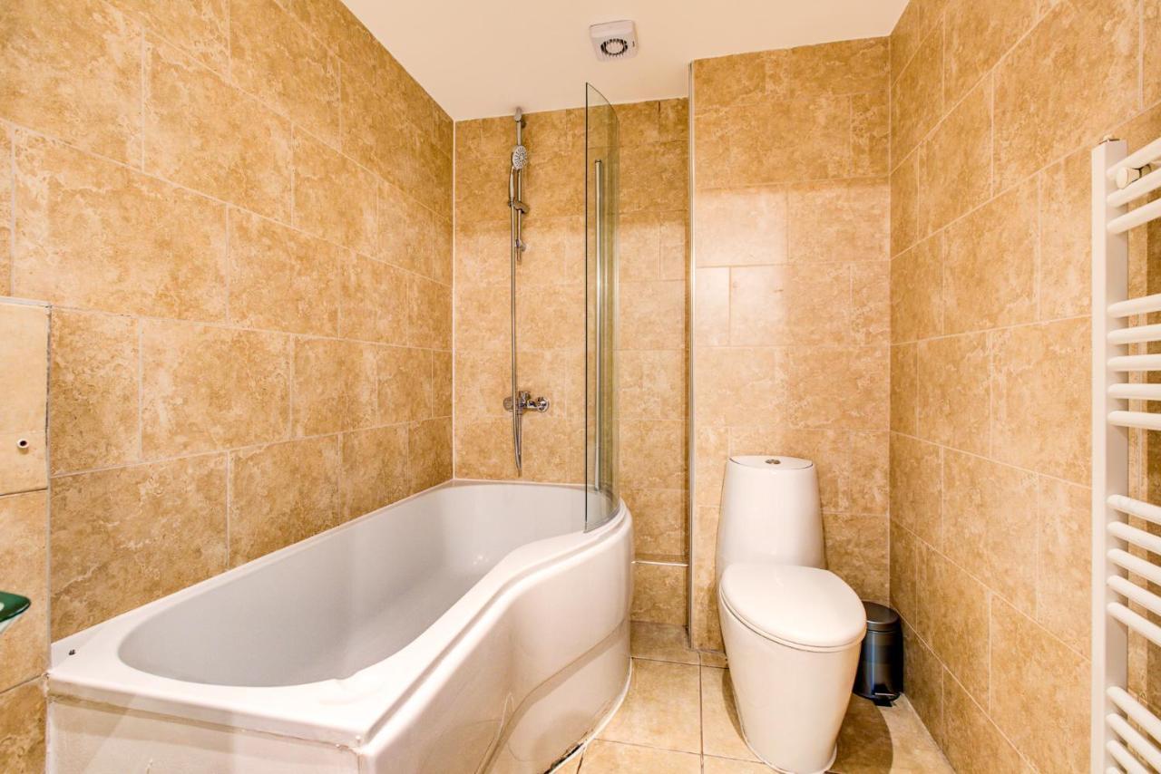 Statera Apartments - Thames View Лондон Экстерьер фото